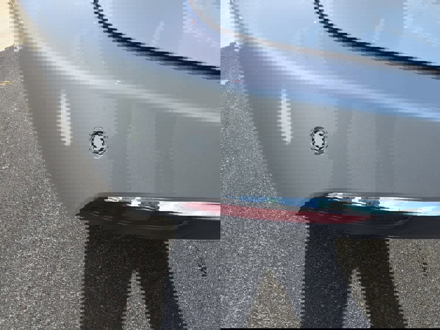 Used 2024 Chrysler Pacifica Touring-L image 11