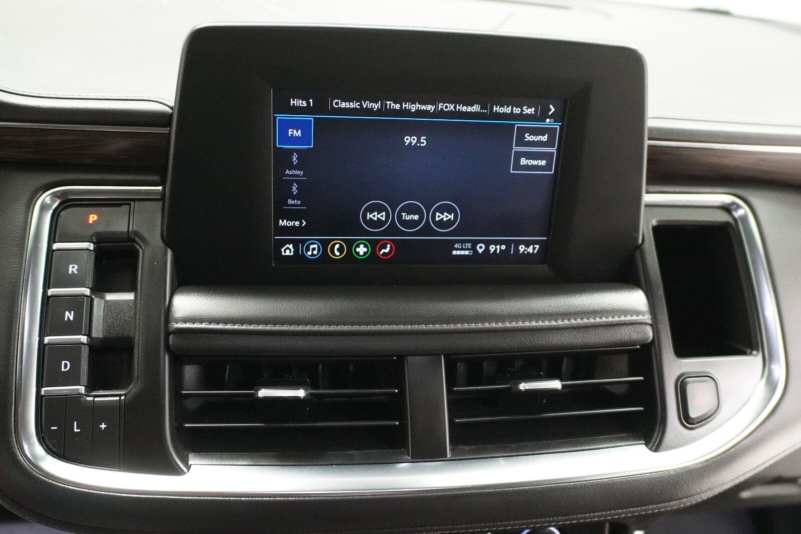 Used 2023 Chevrolet Tahoe LS RWD image 13
