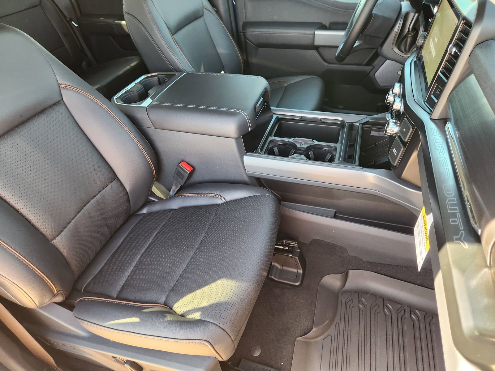 New 2026 Ford F250 Lariat w/ Lariat Premium Package AWD/4WD image 15