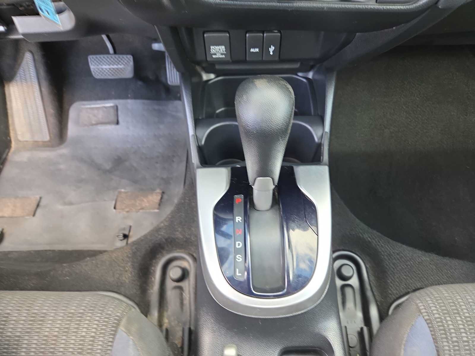 Used 2015 Honda Fit LX image 25