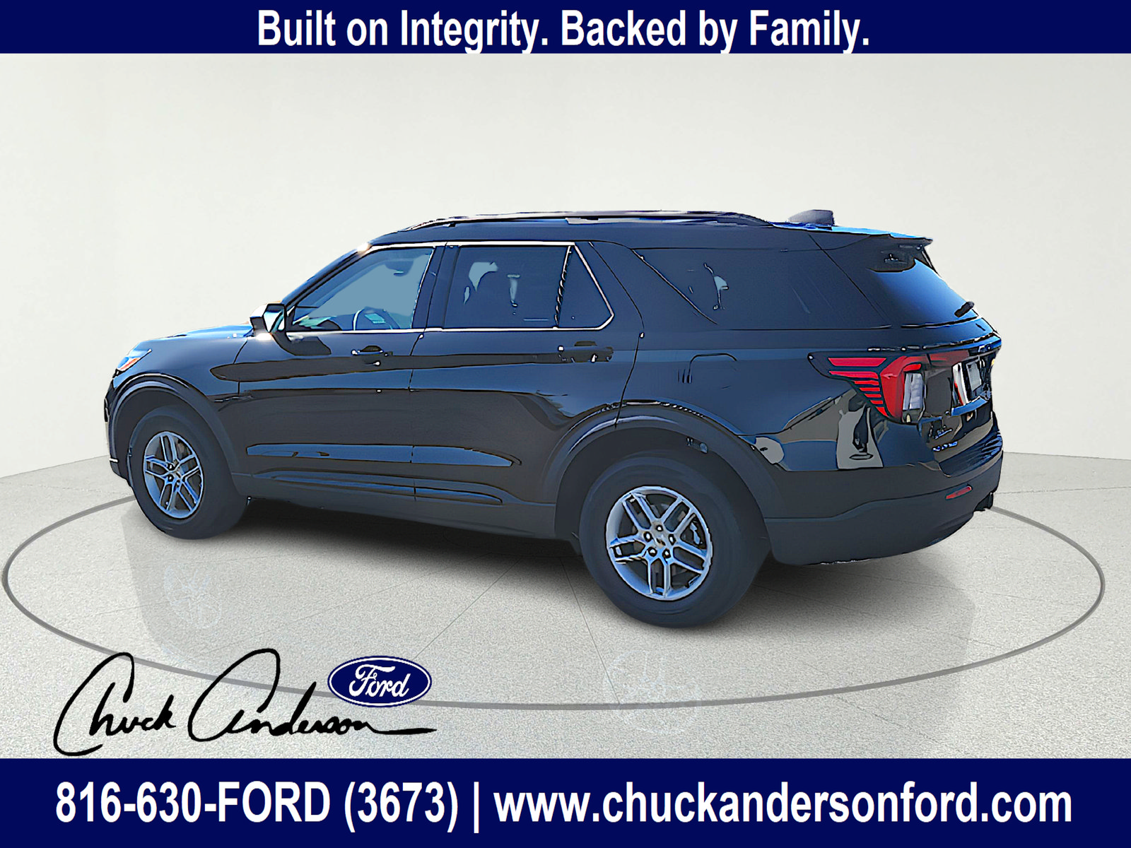 New 2026 Ford Explorer Active AWD/4WD image 5
