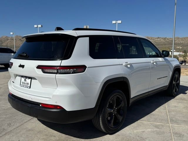 Used 2023 Jeep Grand Cherokee L Laredo image 7