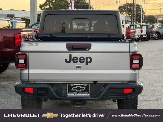 Used 2021 Jeep Gladiator Sport AWD/4WD image 5