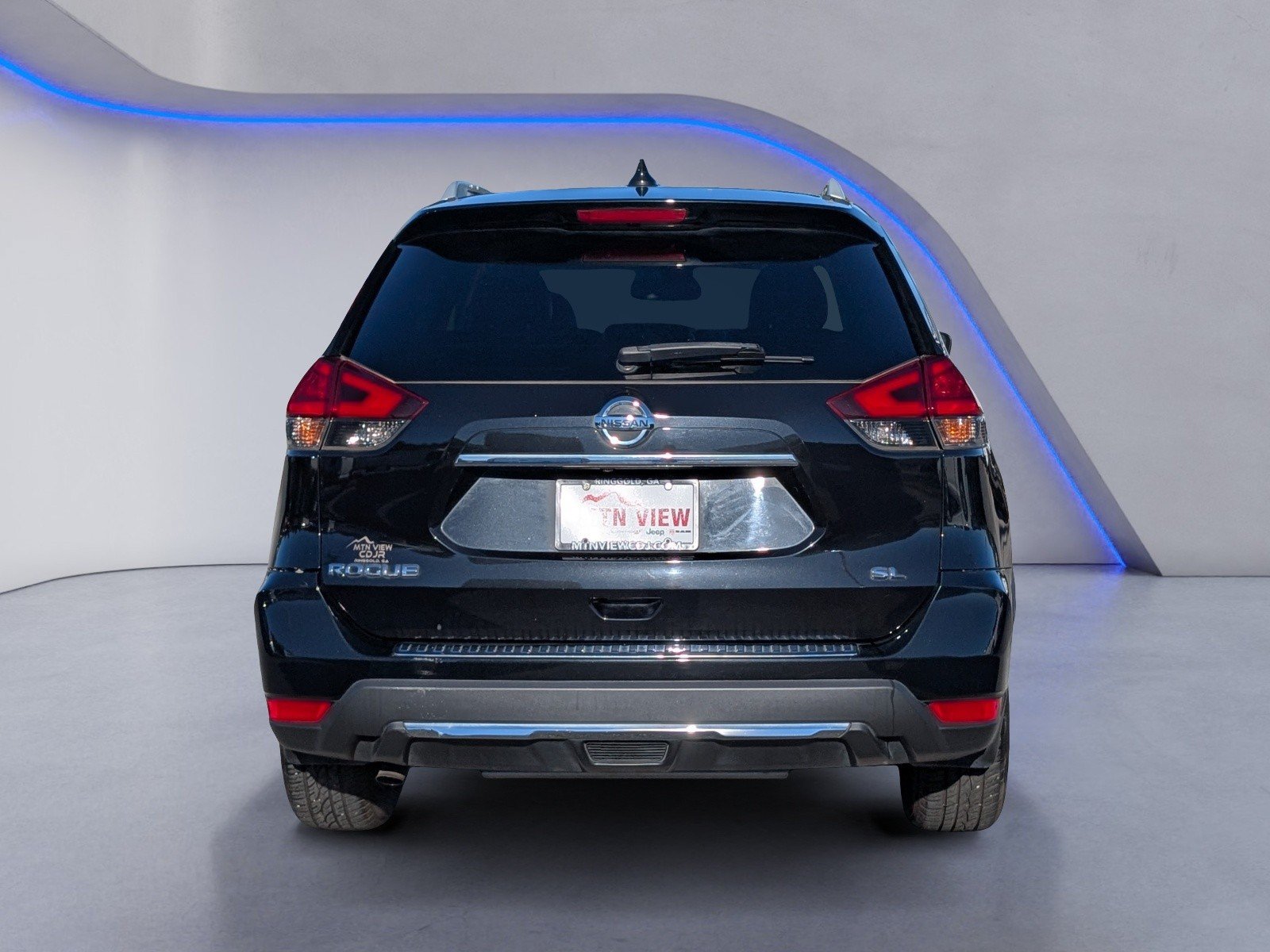 Used 2017 Nissan Rogue SL w/ SL Premium Package FWD image 8