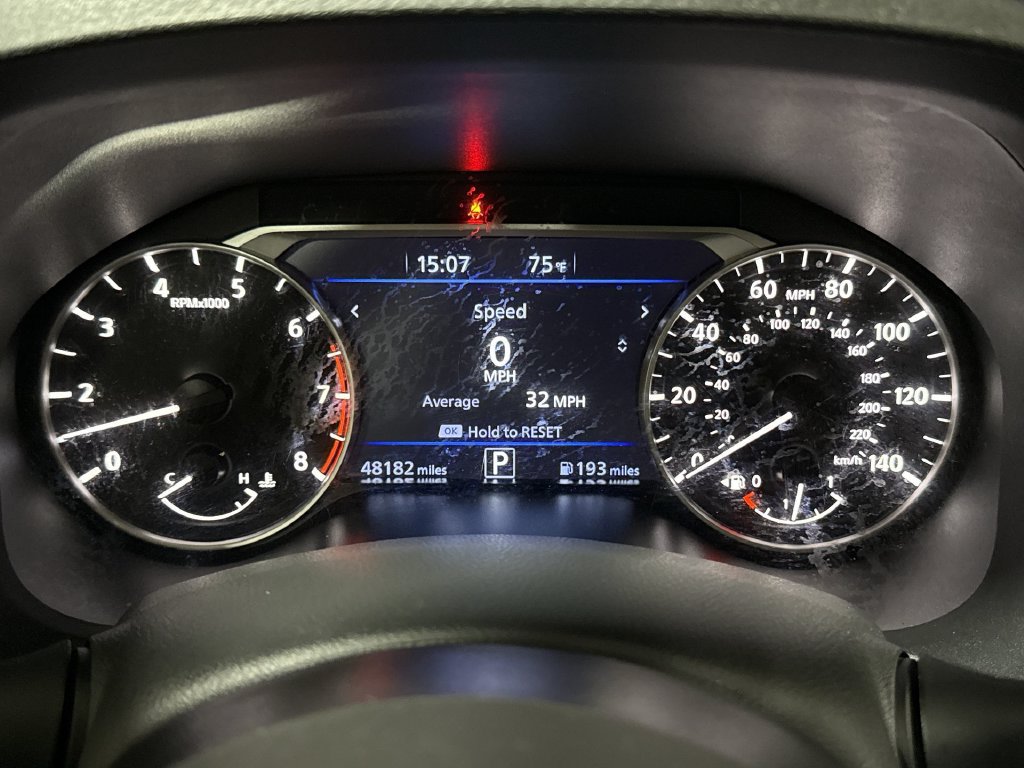 Used 2025 Nissan Altima 2.5 SV FWD image 12