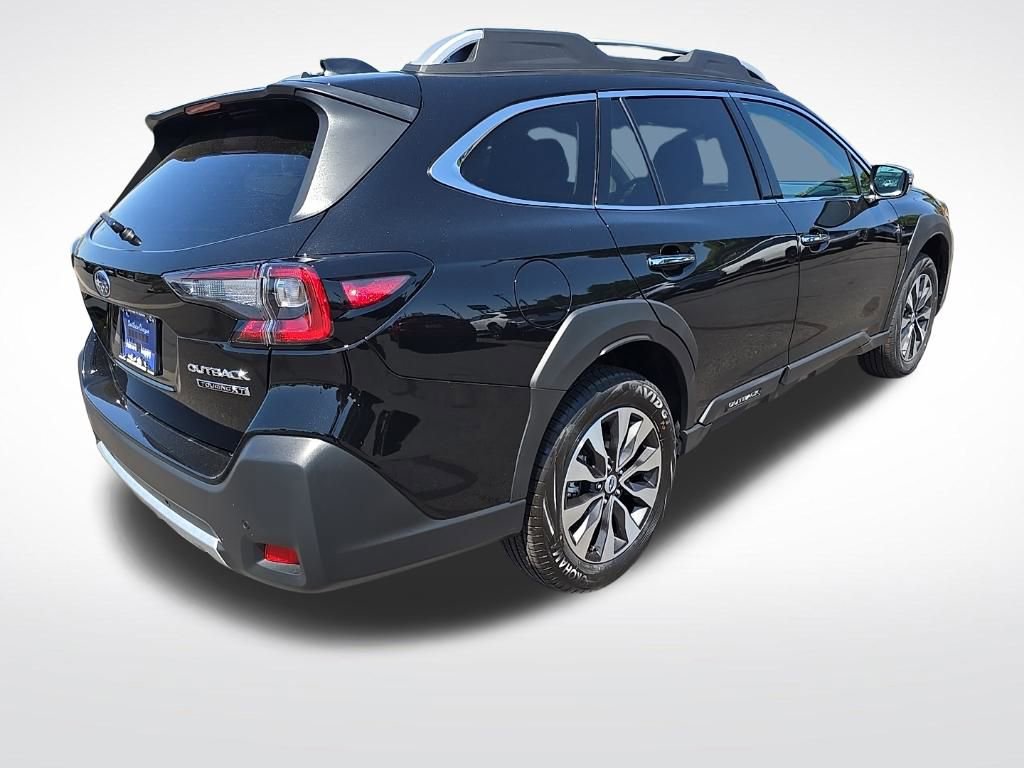 New 2025 Subaru Outback Touring XT image 7