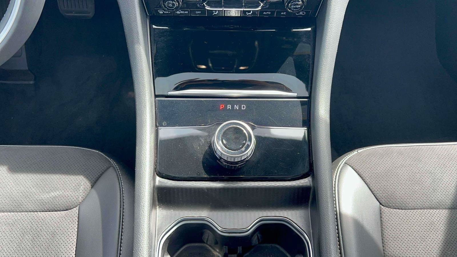 Used 2023 Jeep Grand Cherokee L Altitude AWD/4WD image 22