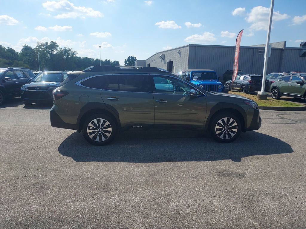Certified 2023 Subaru Outback Touring AWD/4WD image 10