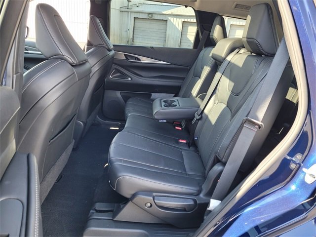 Used 2025 INFINITI QX60 Luxe image 6