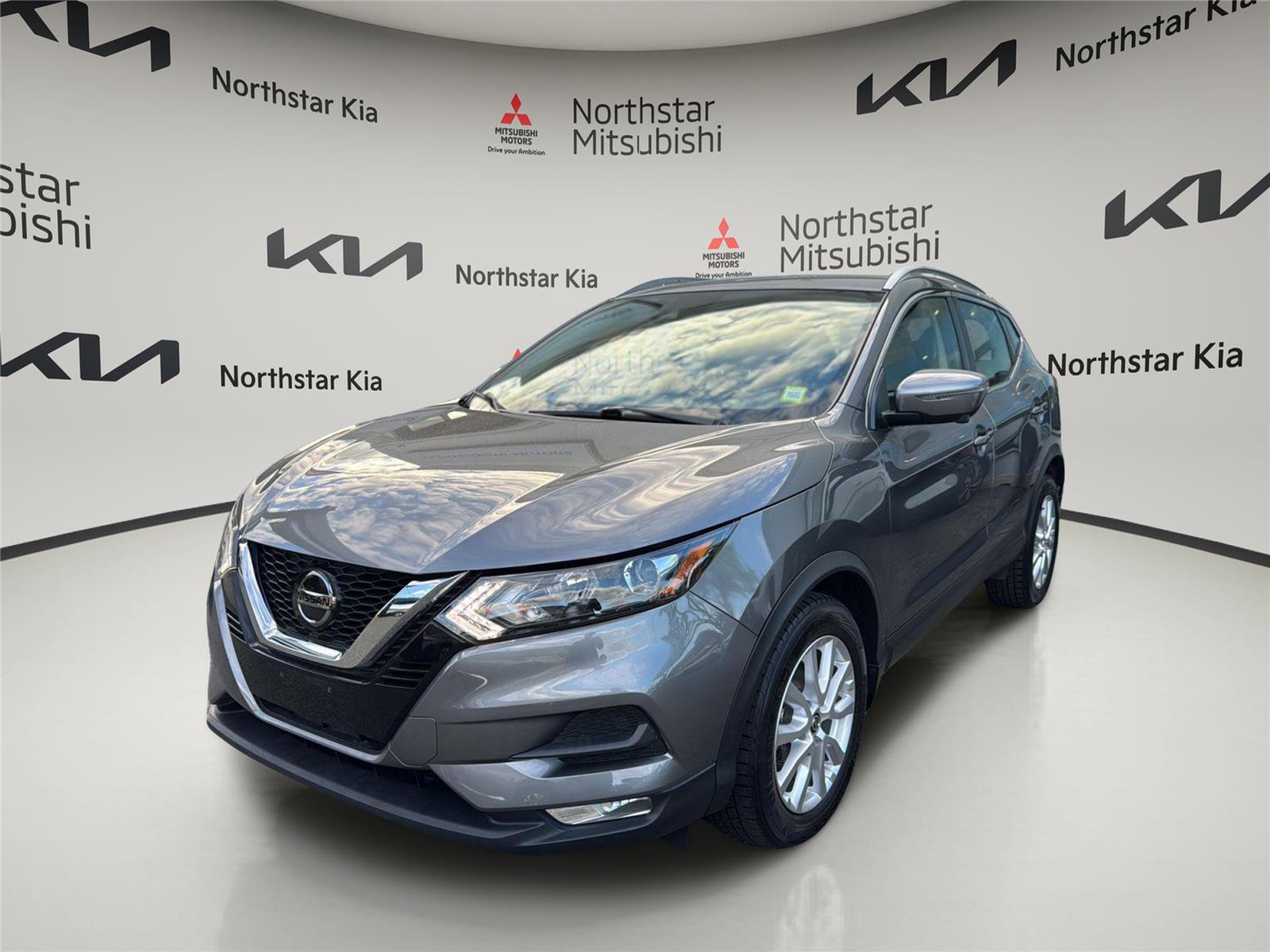 Used 2022 Nissan Rogue Sport SV w/ Technology Package AWD/4WD image 7