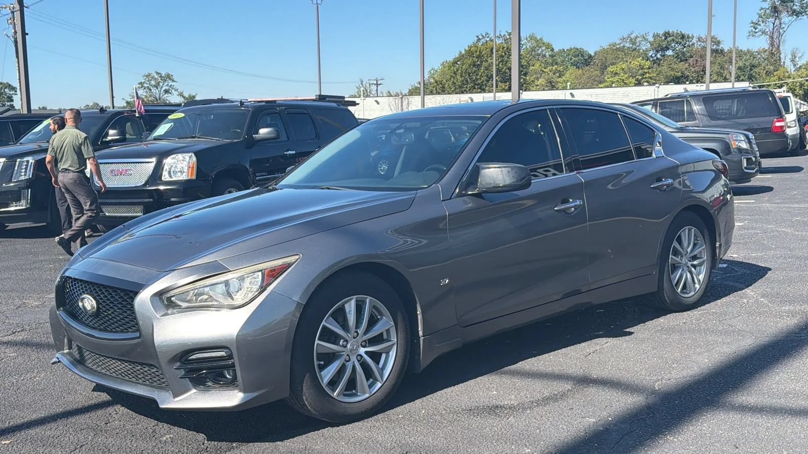 Used 2014 INFINITI Q50 Premium w/ Navigation Package AWD/4WD image 3