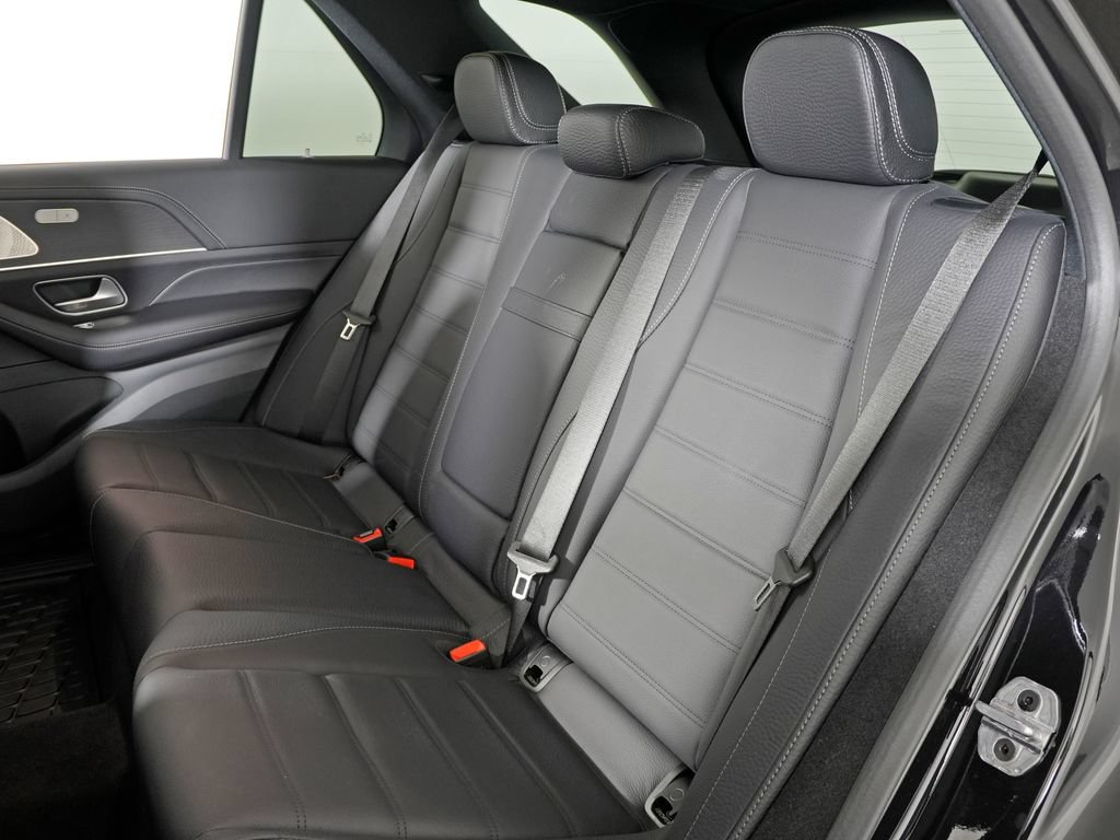 Certified 2025 Mercedes-Benz GLE 580 4MATIC image 33