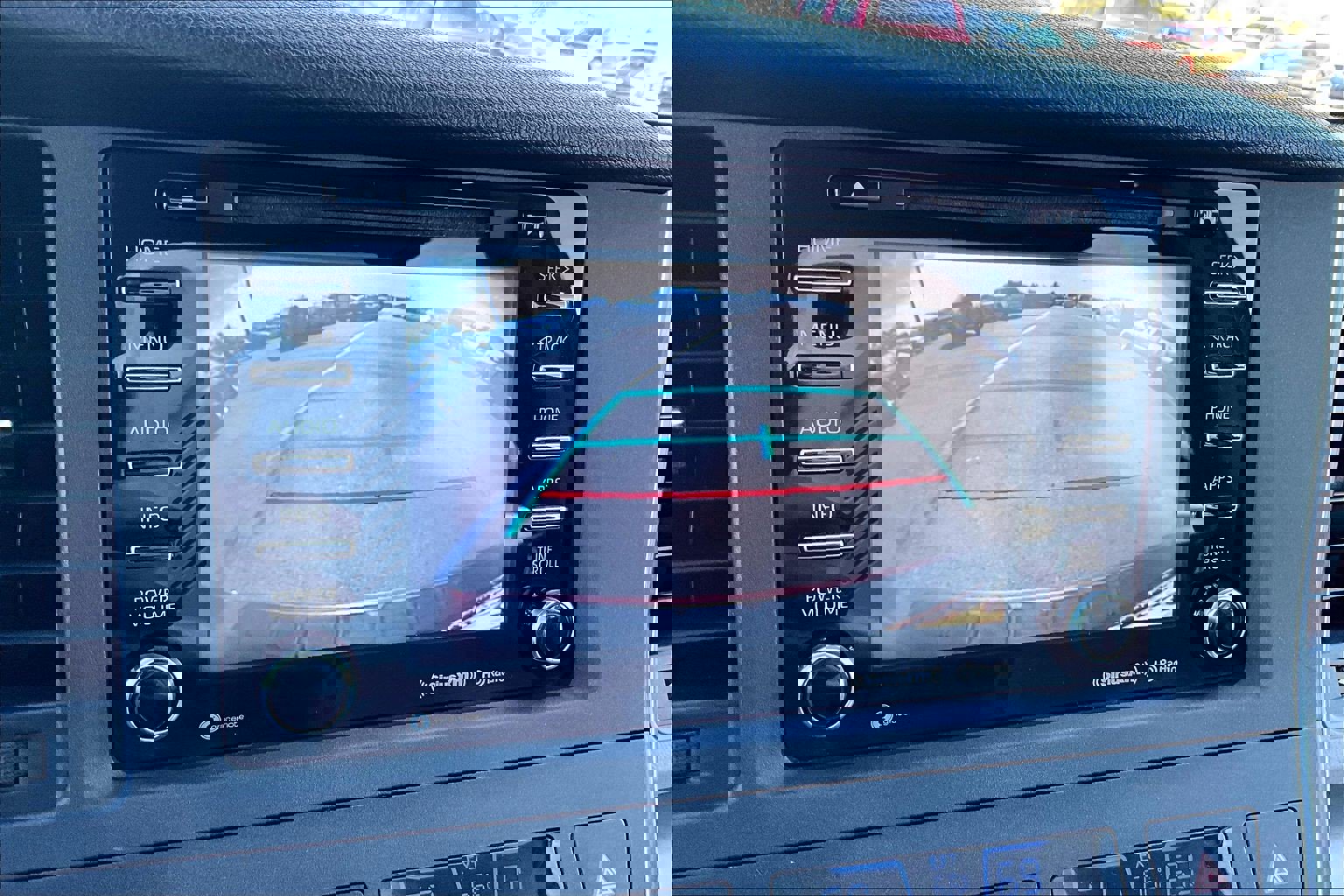 Used 2018 Toyota Sienna LE image 21