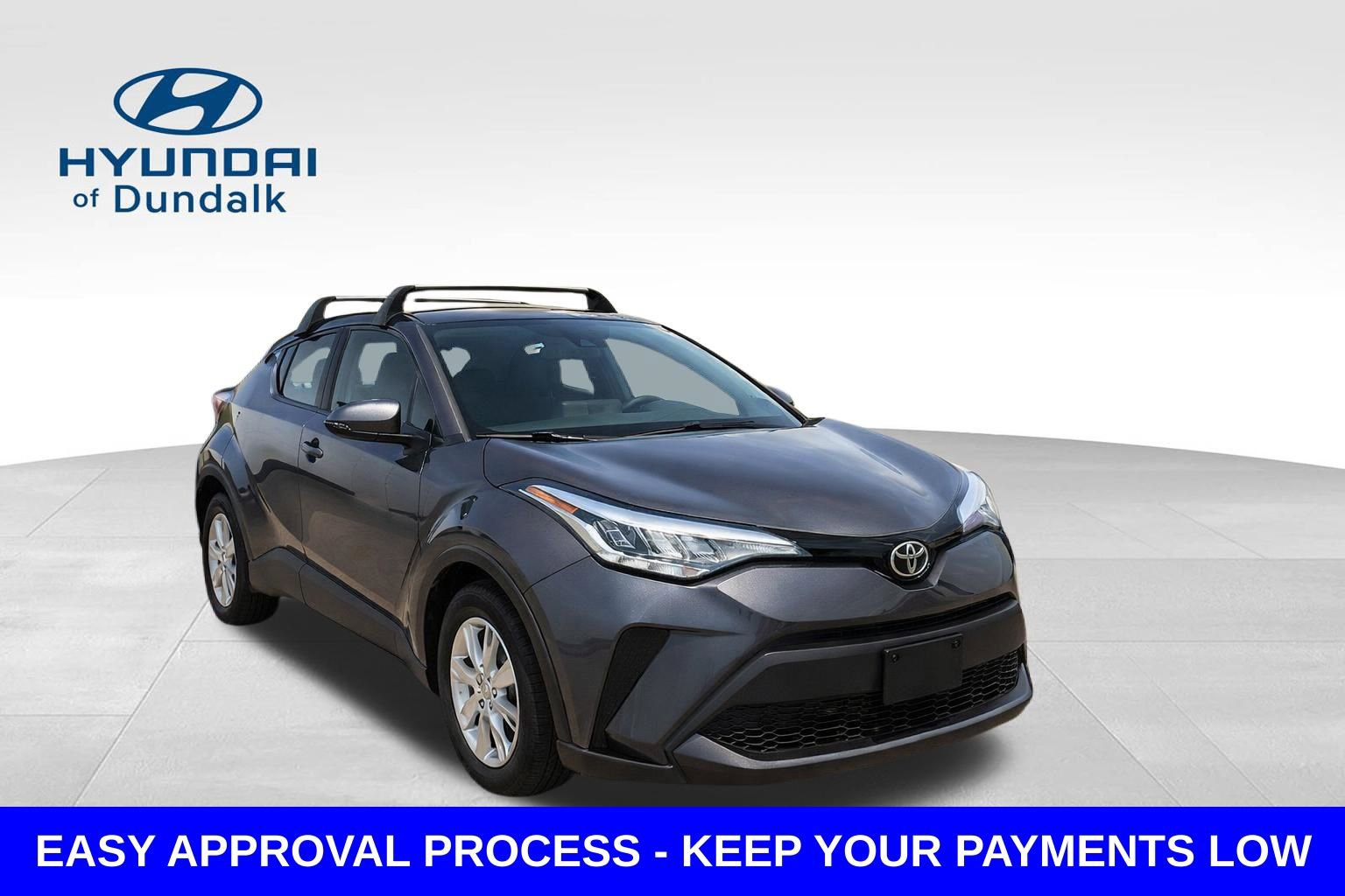 Used 2021 Toyota C-HR LE image 3
