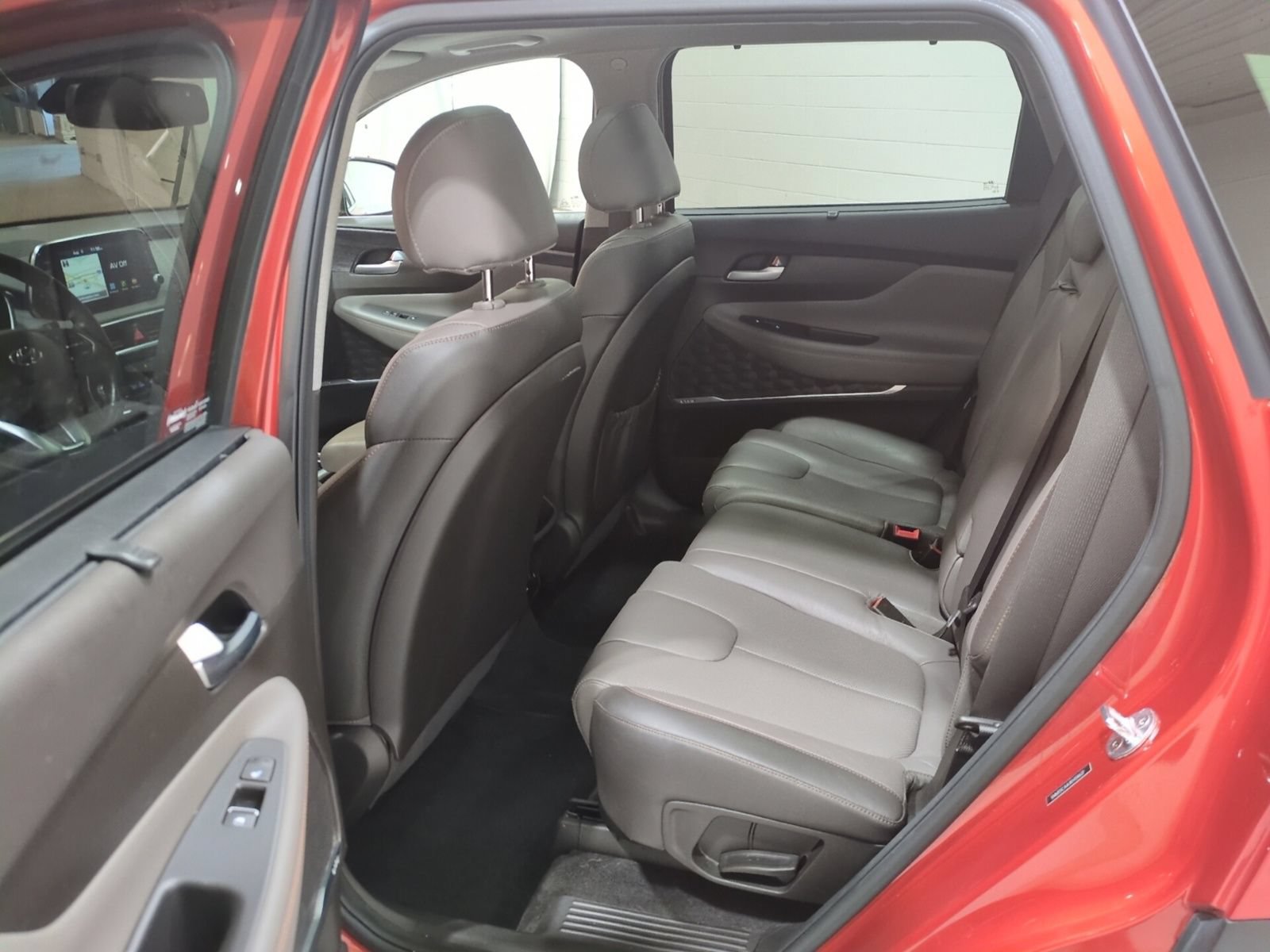 Used 2019 Hyundai Santa Fe AWD image 14