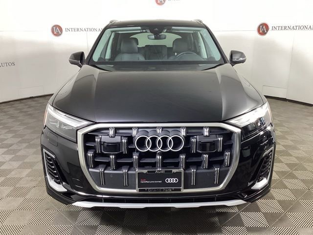 Certified 2025 Audi Q7 3.0T Premium w/ Convenience Package image 2