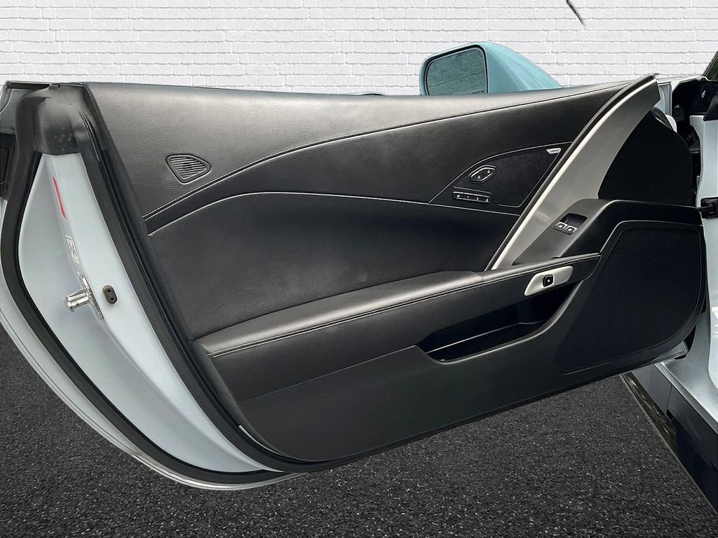 Used 2019 Chevrolet Corvette Grand Sport RWD image 16