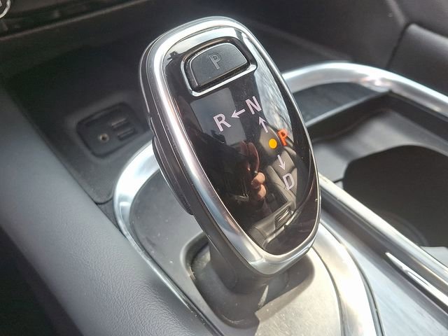 Used 2021 Buick Enclave Essence w/ Sound and Sites Package image 22