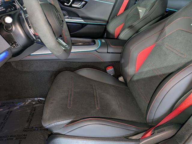 New 2026 Mercedes-Benz E 53 AMG e 4MATIC Wagon image 3