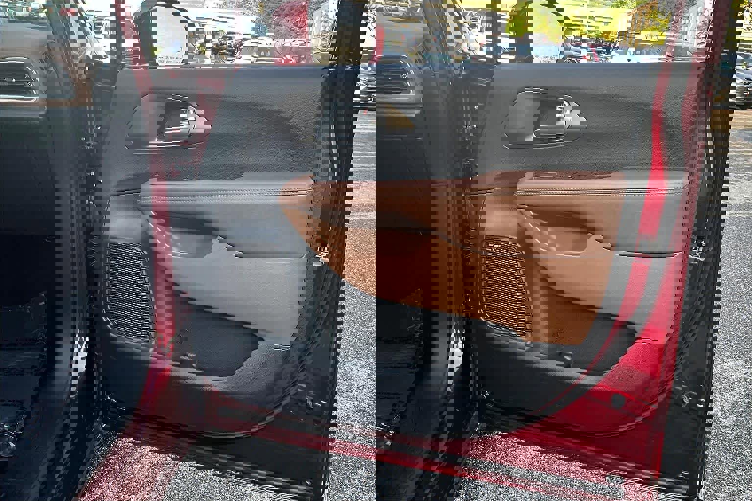 Used 2017 Chrysler Pacifica Limited FWD image 23