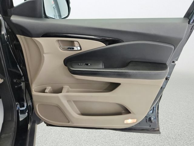 Used 2018 Honda Pilot Touring image 31