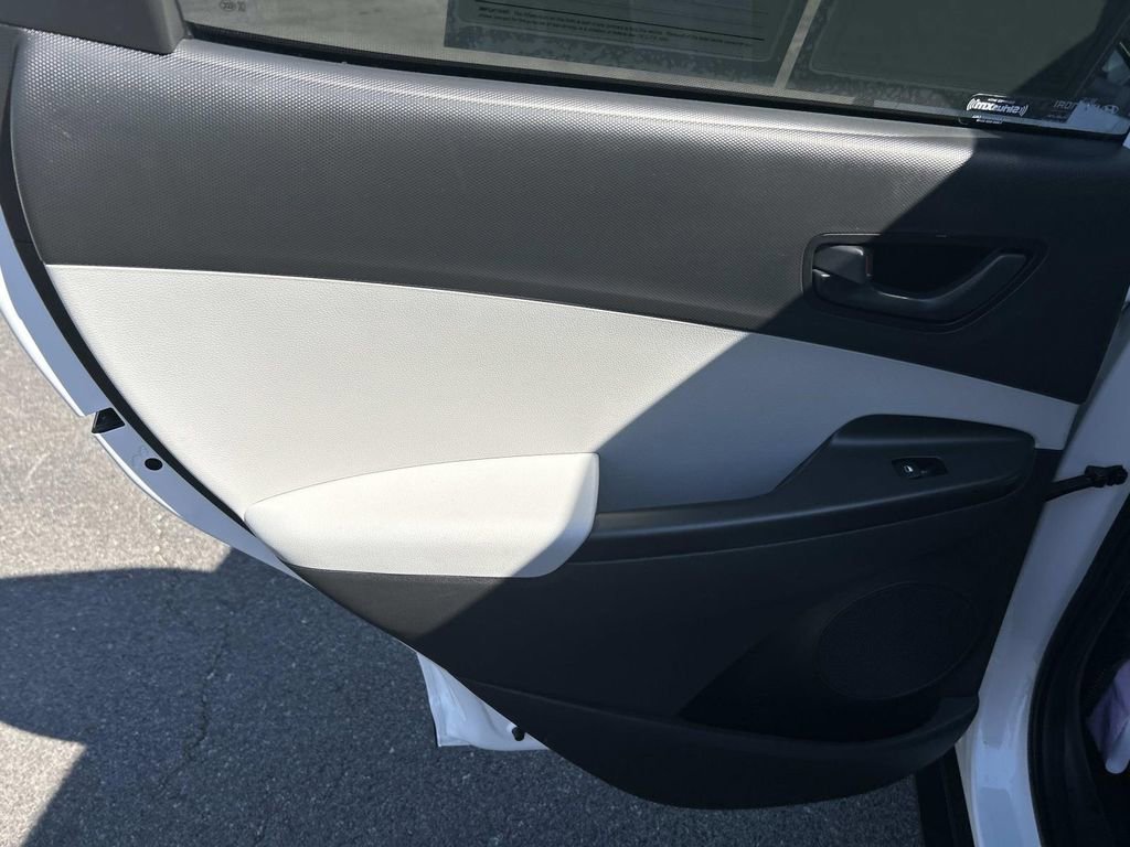 Used 2023 Hyundai Kona SEL FWD image 20