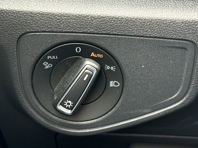 Used 2023 Volkswagen Atlas SEL Premium AWD/4WD image 35