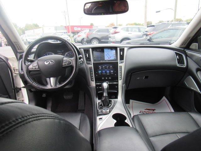 Used 2017 INFINITI Q50 3.0t Premium w/ 3.0T Premium Plus Package image 20