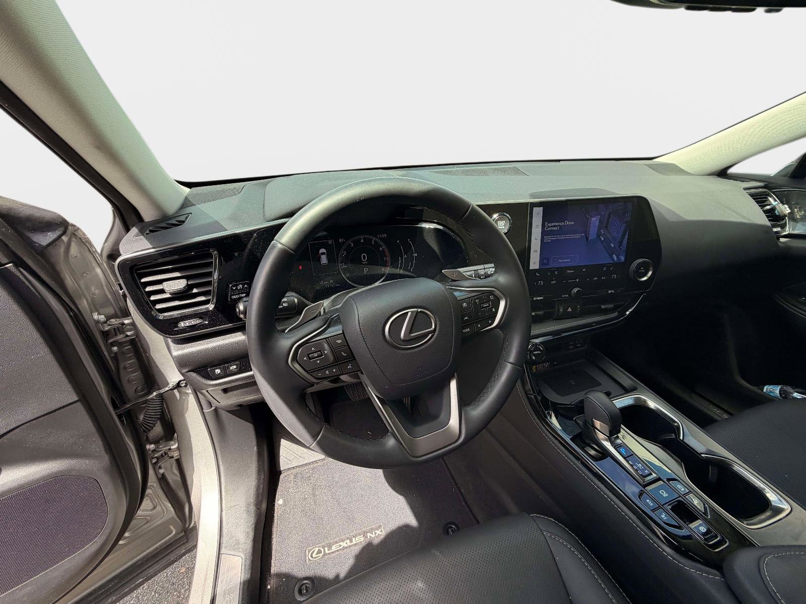 Used 2023 Lexus NX 350 AWD image 16
