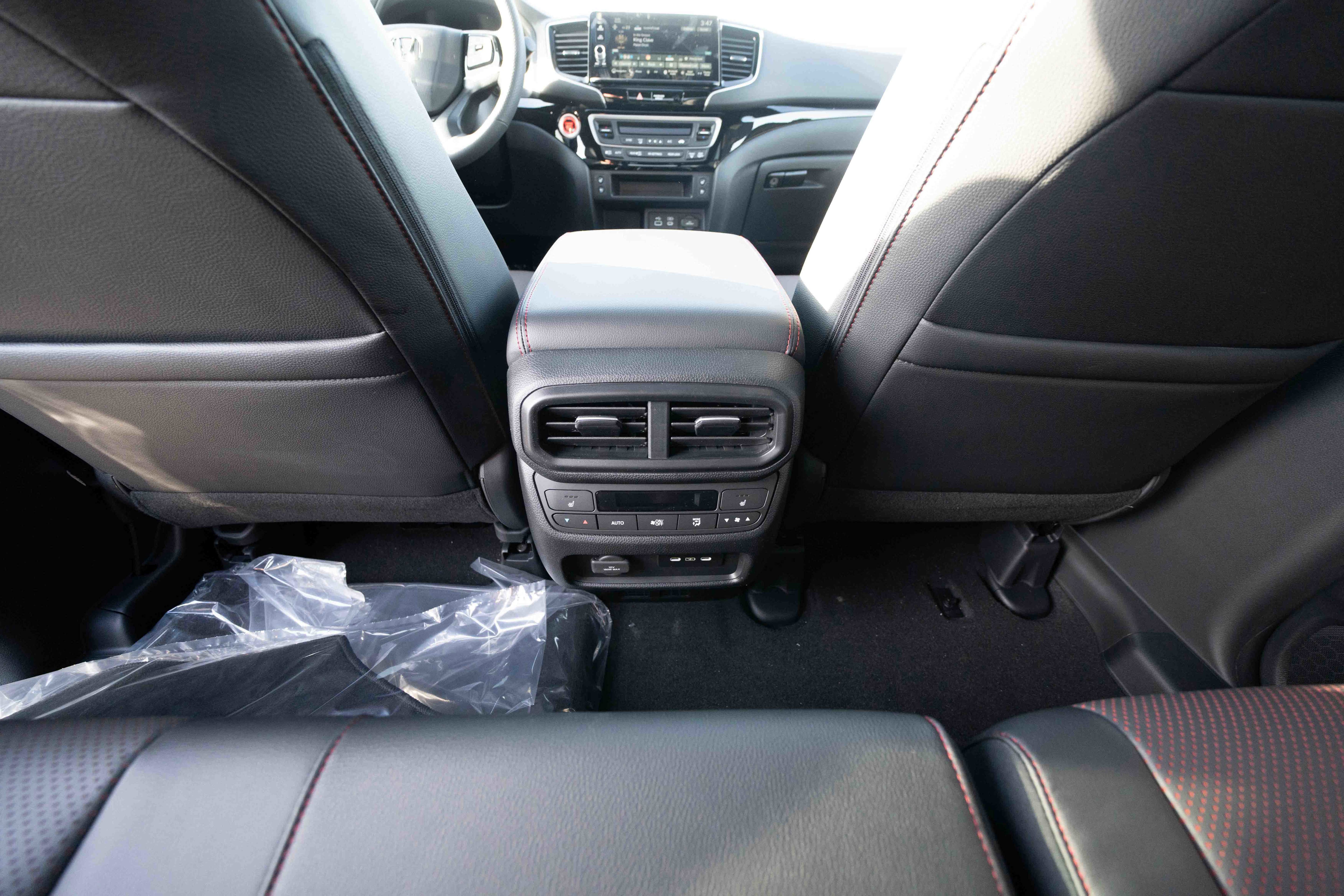 New 2026 Honda Ridgeline Black Edition image 22