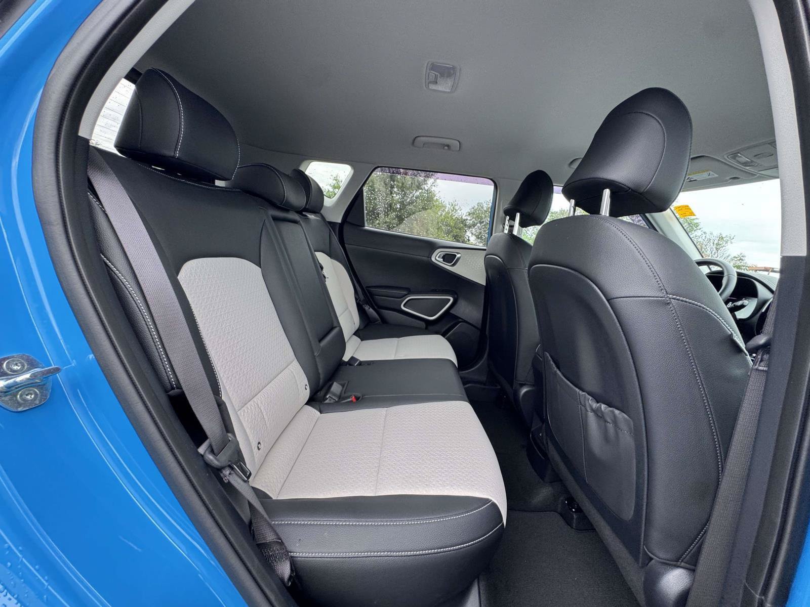 Used 2024 Kia Soul GT-Line FWD image 19