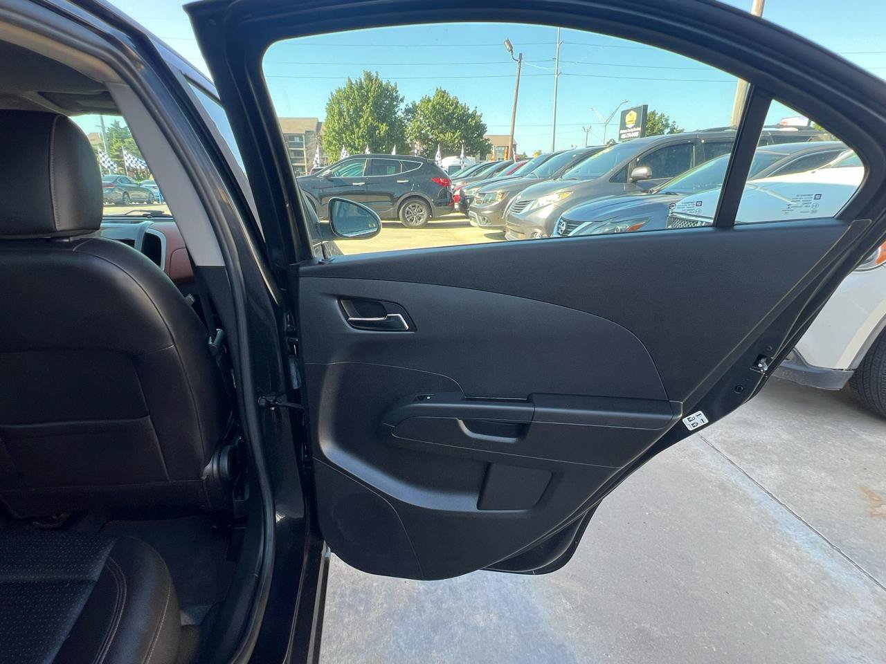 Used 2015 Chevrolet Sonic LTZ FWD image 30