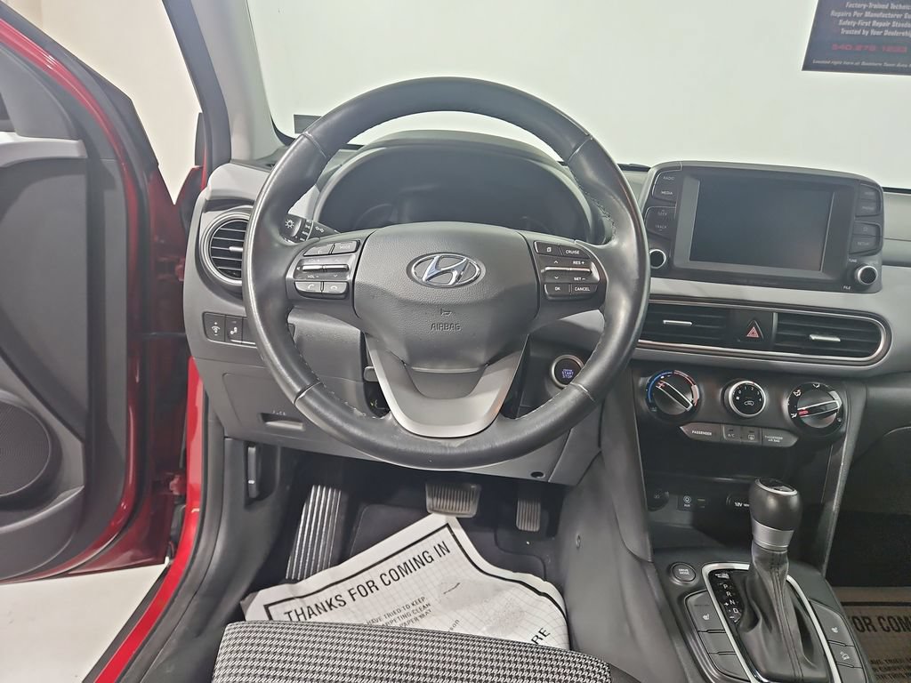 Used 2021 Hyundai Kona SEL w/ Cargo Package FWD image 14