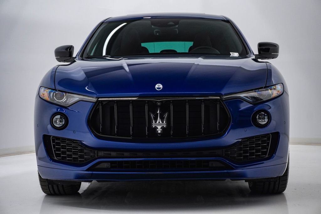 Used 2024 Maserati Levante GT Ultima AWD/4WD image 5