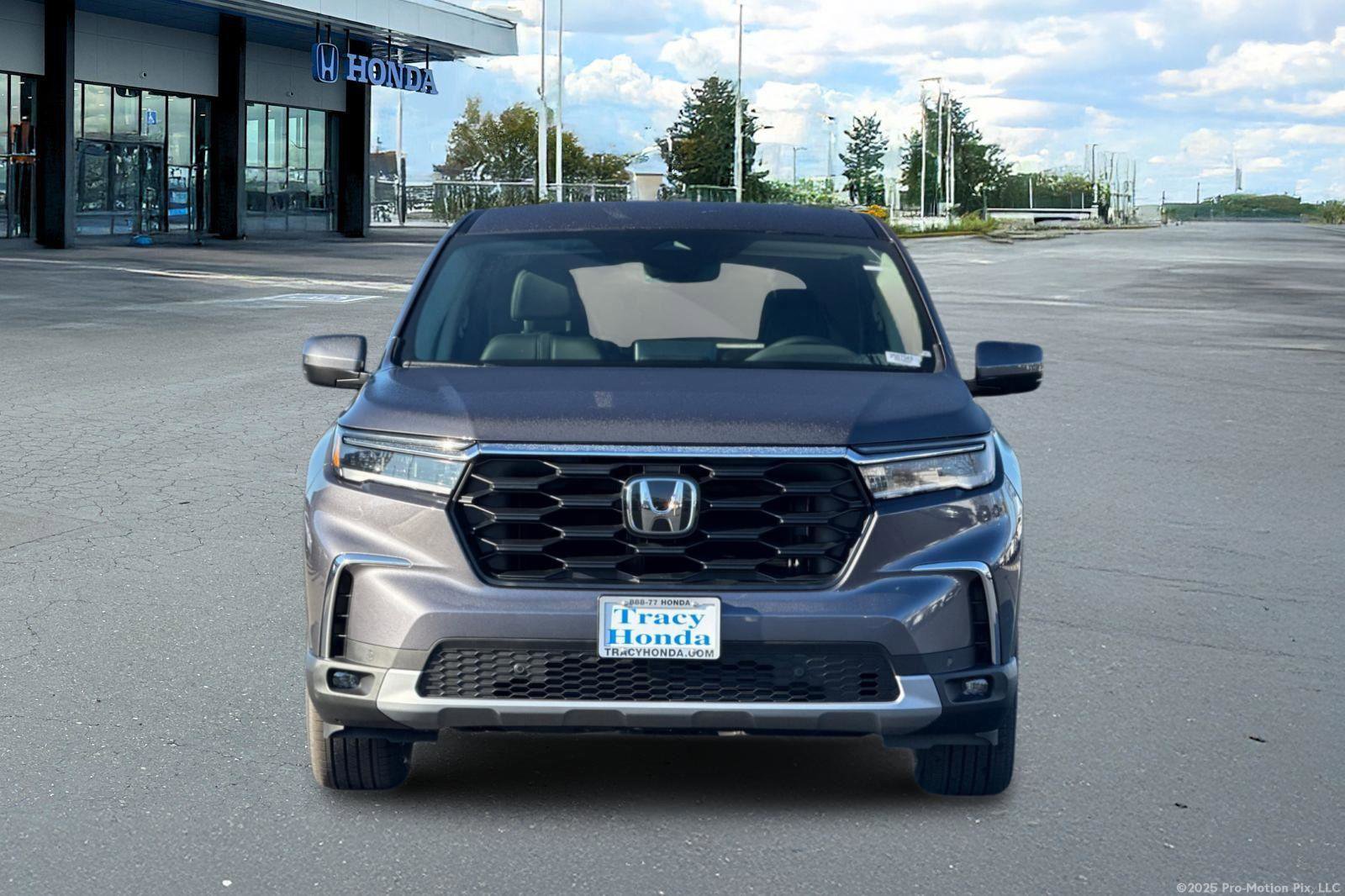 New 2025 Honda Pilot EX-L image 9