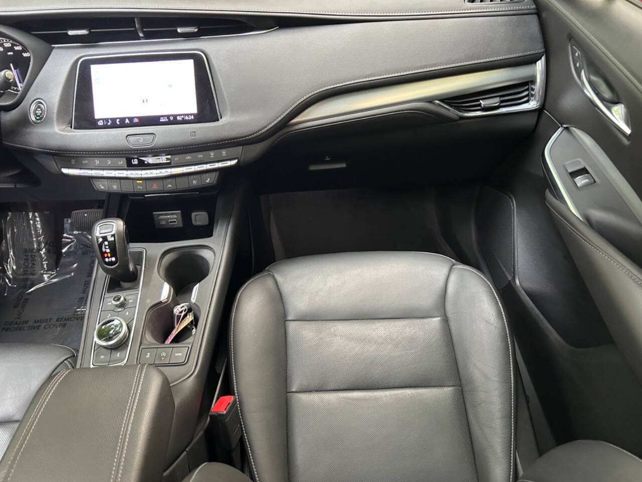 Used 2019 Cadillac XT4 Premium Luxury AWD/4WD image 7
