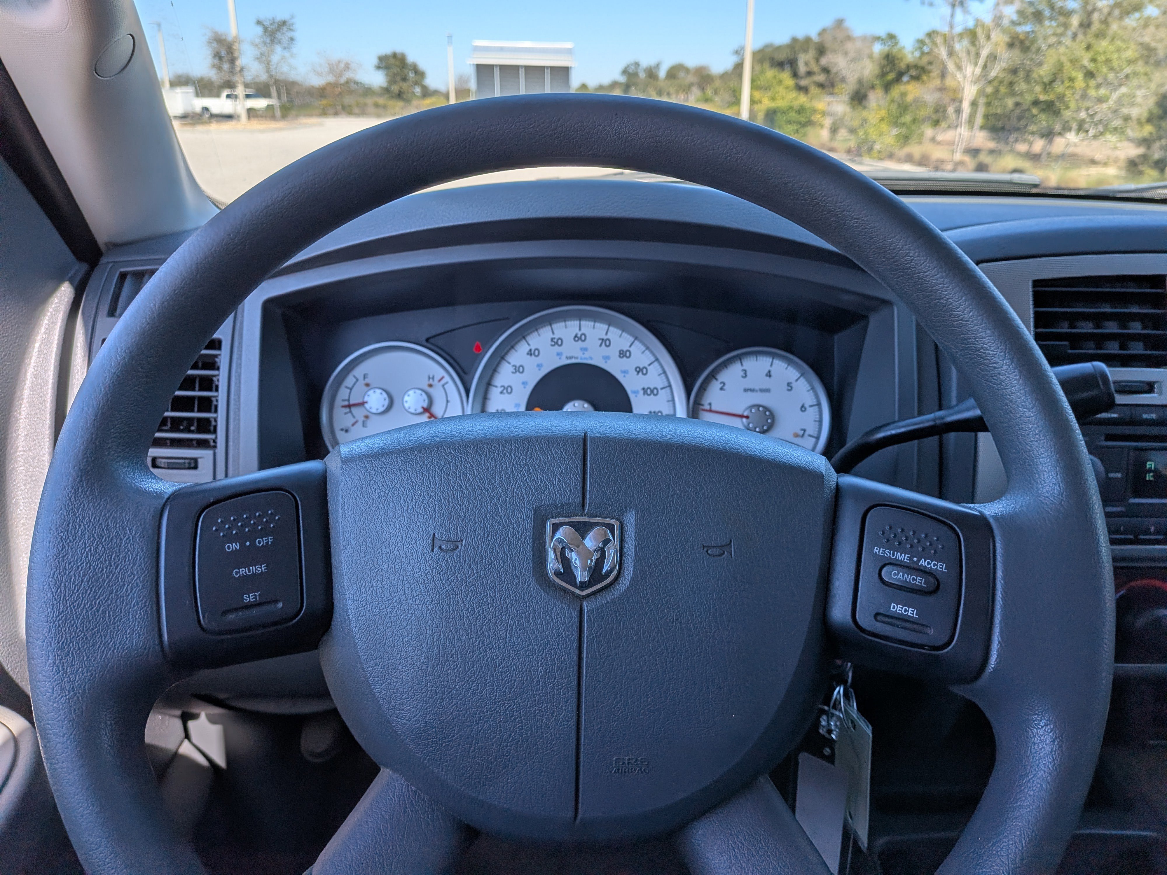 Used 2006 Dodge Dakota SLT image 28