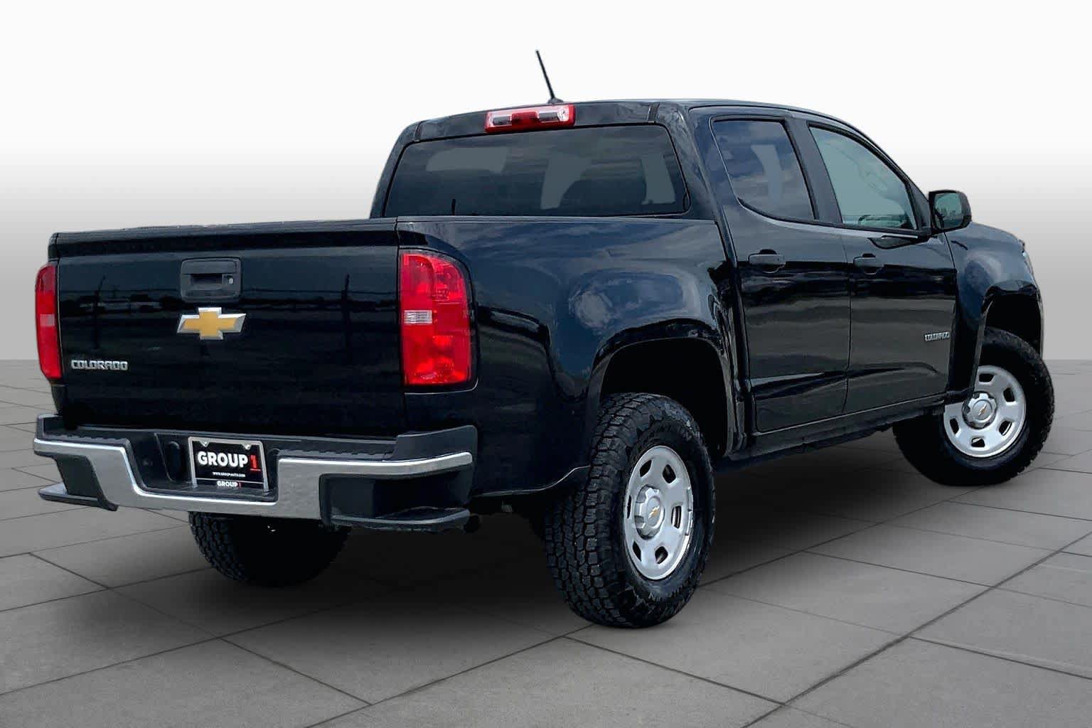 Used 2020 Chevrolet Colorado W/T w/ WT Convenience Package RWD image 13
