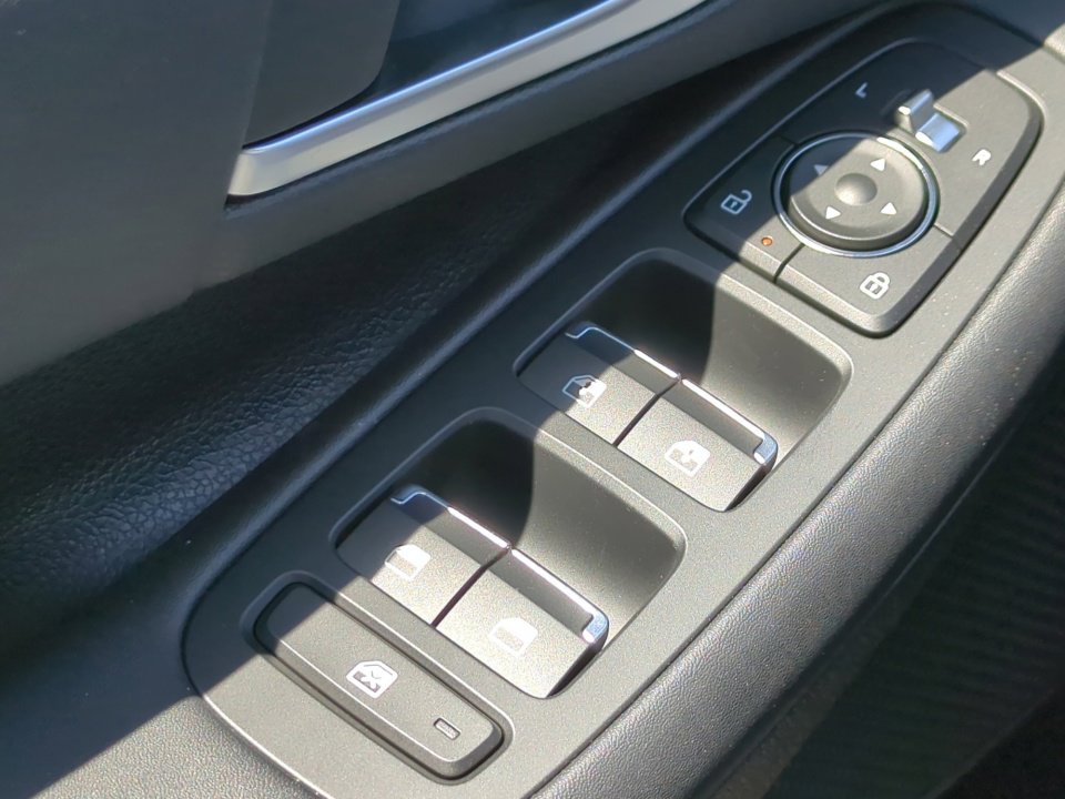 New 2026 Hyundai Sonata SEL FWD image 35