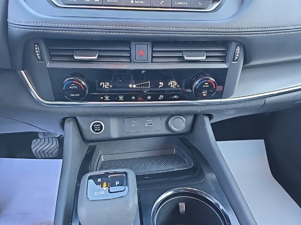 Used 2023 Nissan Rogue SV image 20