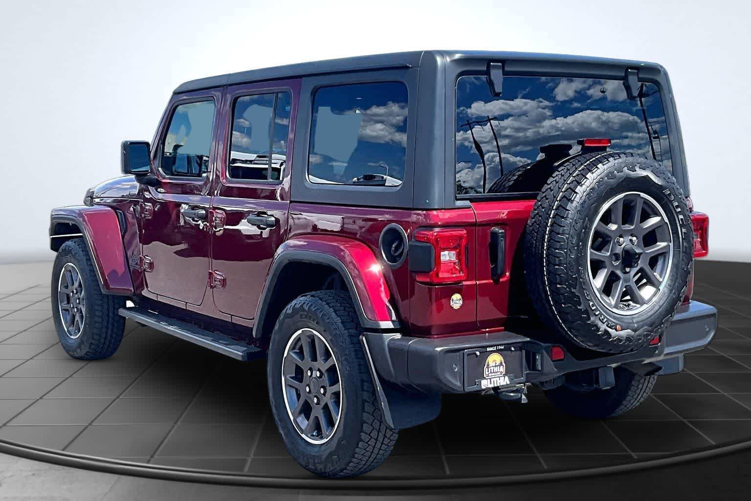 Used 2021 Jeep Wrangler Unlimited Sport AWD/4WD image 4