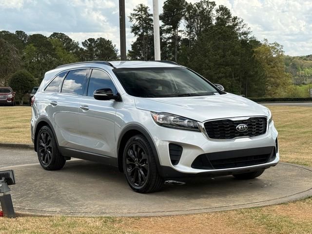 Used 2019 Kia Sorento S image 9