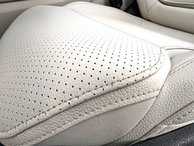 New 2026 Mercedes-Benz C 300 4MATIC Sedan image 22