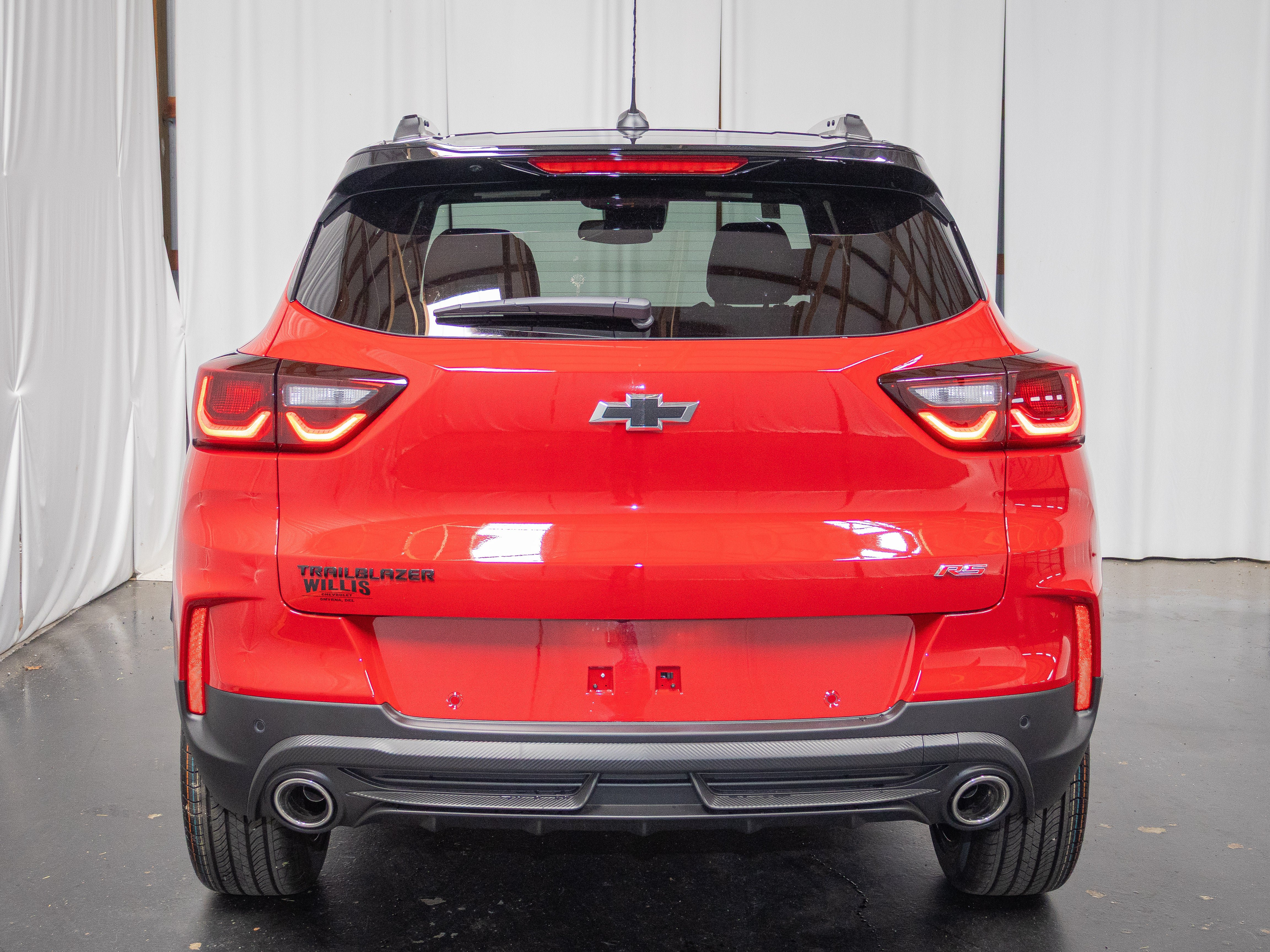 New 2026 Chevrolet TrailBlazer RS w/ Convenience Package FWD image 3