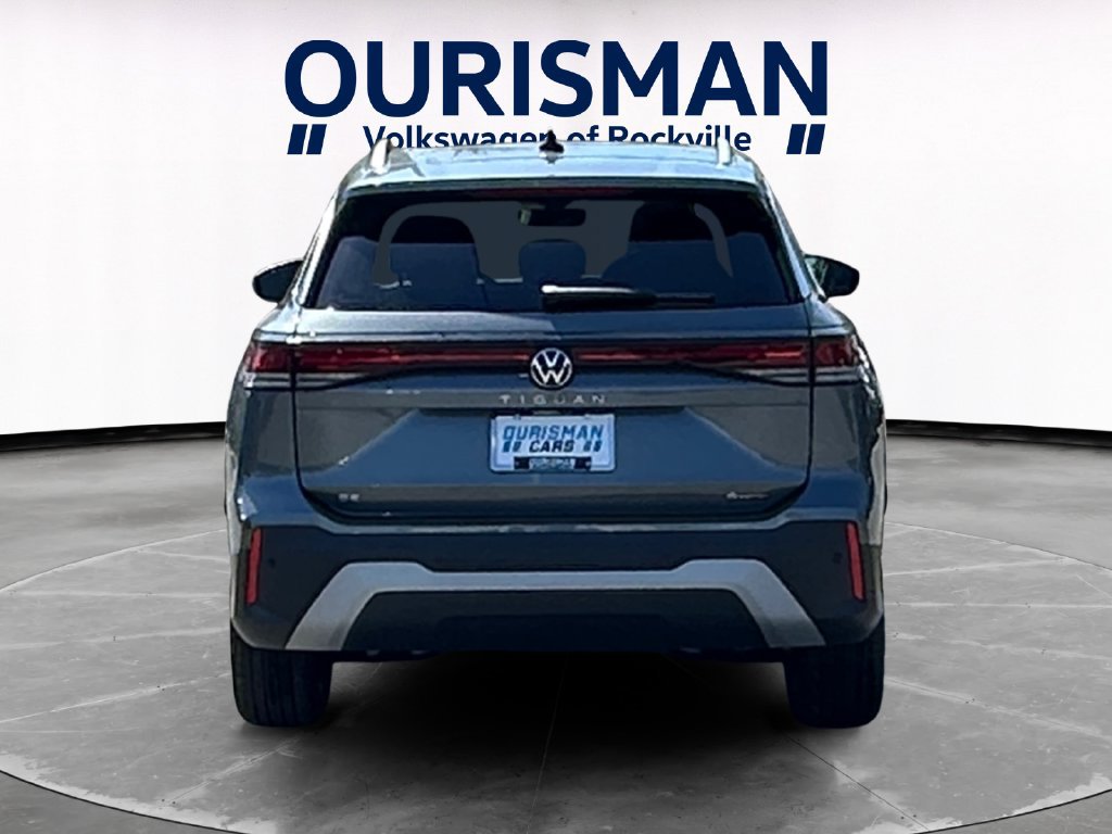 New 2026 Volkswagen Tiguan SE AWD/4WD image 5