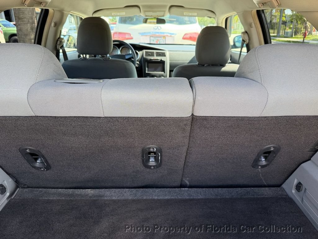 Used 2005 Dodge Magnum SE RWD image 80