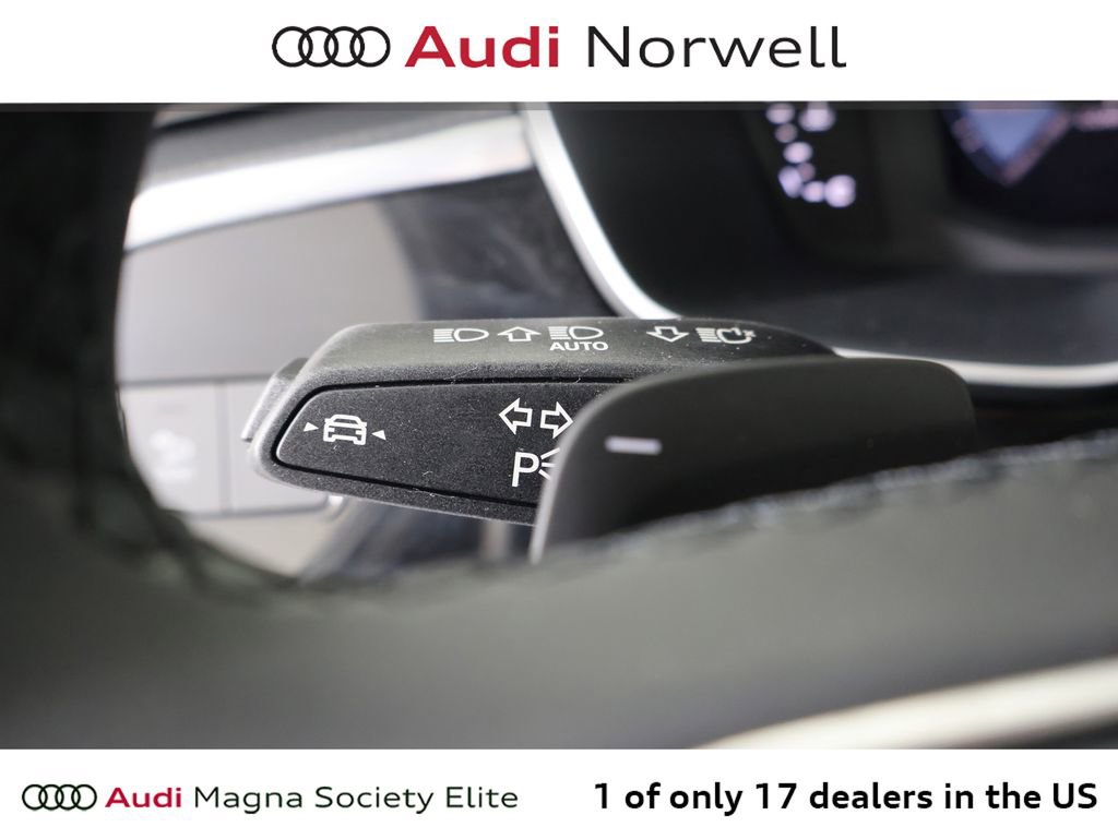 Used 2025 Audi Q3 2.0T Premium w/ Convenience Package image 30