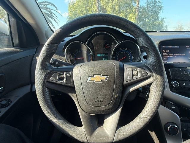 Used 2016 Chevrolet Cruze LT image 19