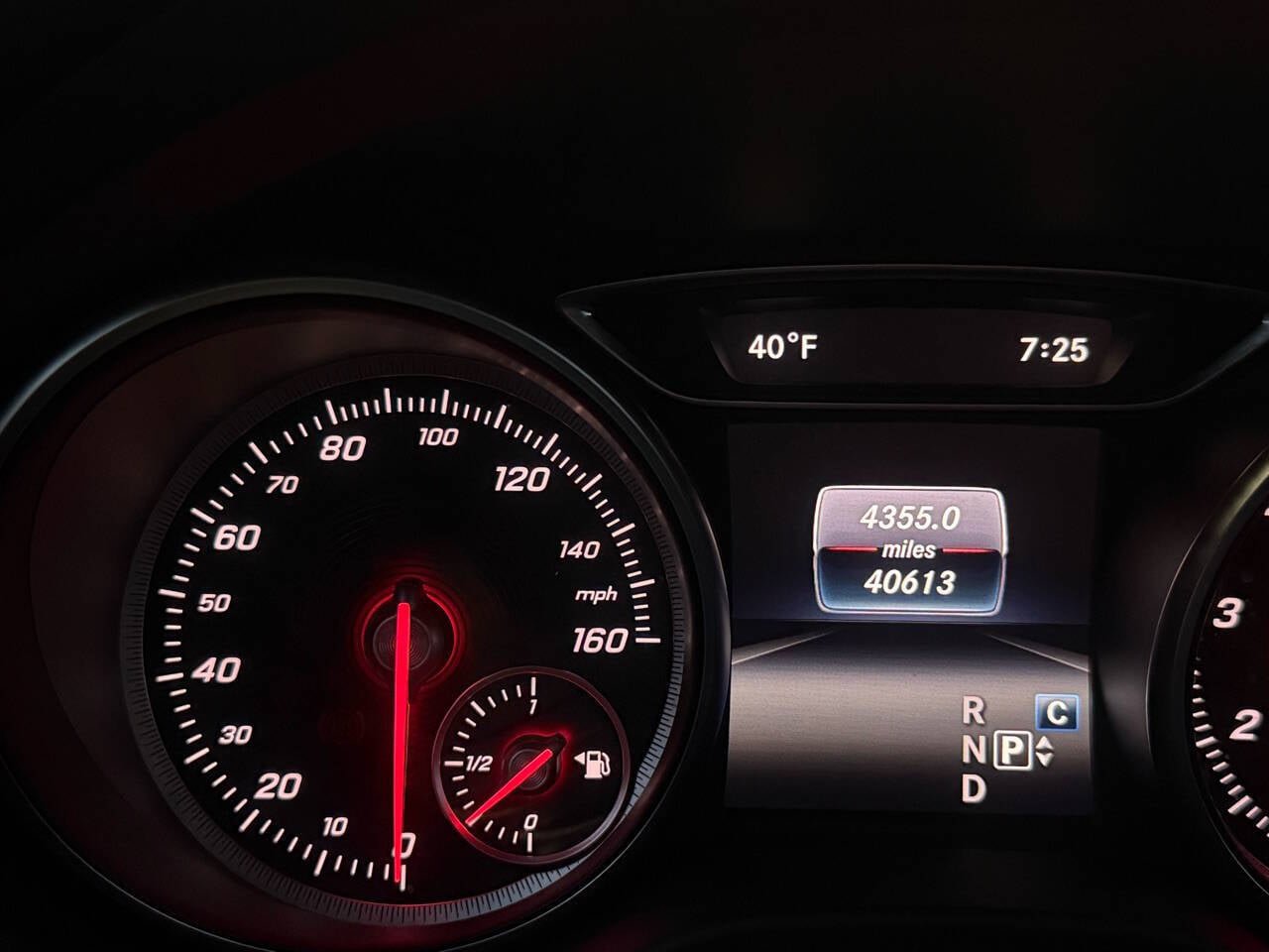 Used 2019 Mercedes-Benz CLA 250 4MATIC w/ Premium Package image 14