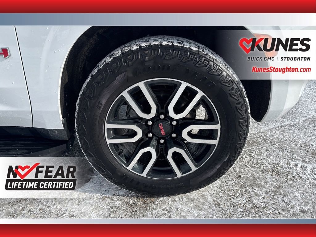 Used 2024 GMC Yukon AT4 image 15